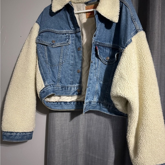 Levi's Jackets & Blazers - Levi's Blue and Cream Jean Jacket